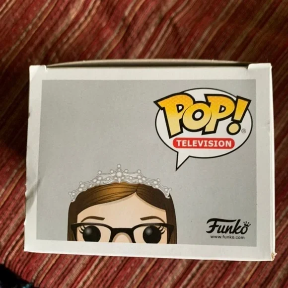 Funko Pop! Television Amy Farrah Fowler Figure - Picture 10 of 10